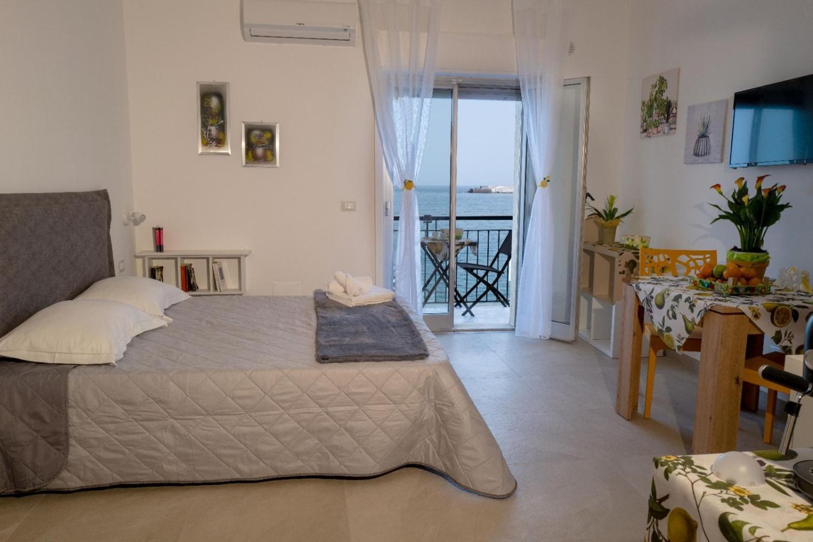 Zia Rina Apartment Naxos Giardini-Naxos Exterior foto